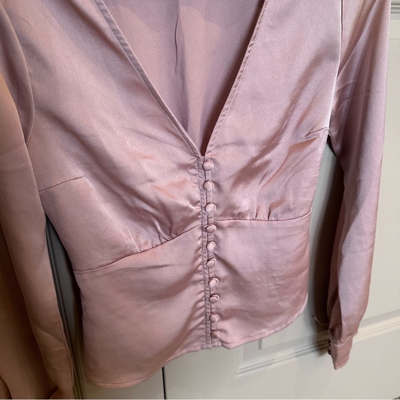 Abercrombie women’s top - Picture 2 of 4